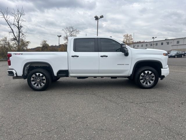 2024 Chevrolet Silverado 2500HD Custom