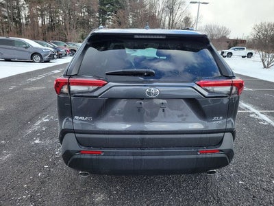2025 Toyota RAV4 XLE