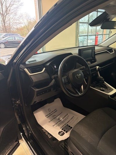 2020 Toyota RAV4 Hybrid XLE