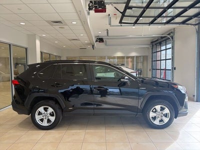 2020 Toyota RAV4 Hybrid XLE