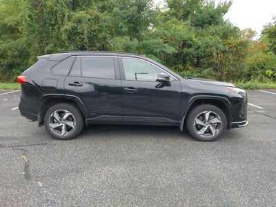 2025 Toyota RAV4 Plug-In Hybrid SE
