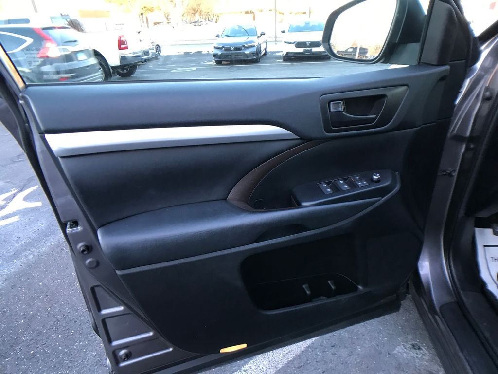 2019 Toyota Highlander LE Plus