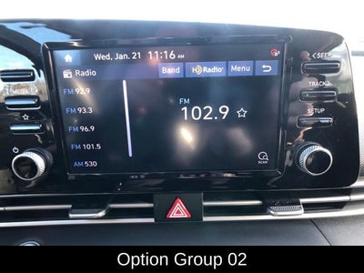 2022 Hyundai ELANTRA SEL