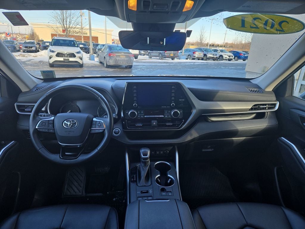 2021 Toyota Highlander XLE