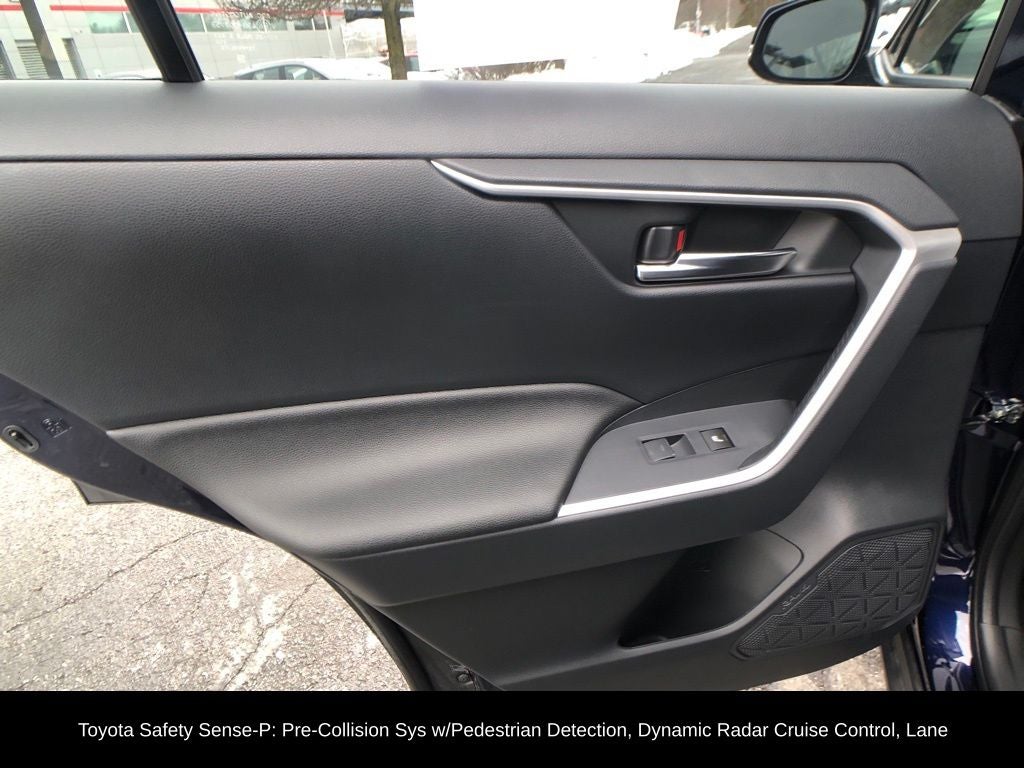 2023 Toyota RAV4 Prime SE