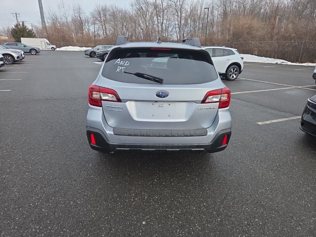 2018 Subaru Outback 2.5i Premium
