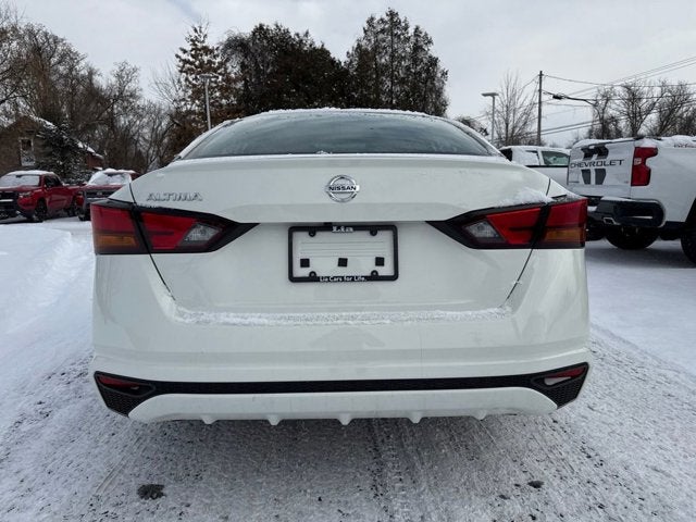 2022 Nissan Altima 2.5 S