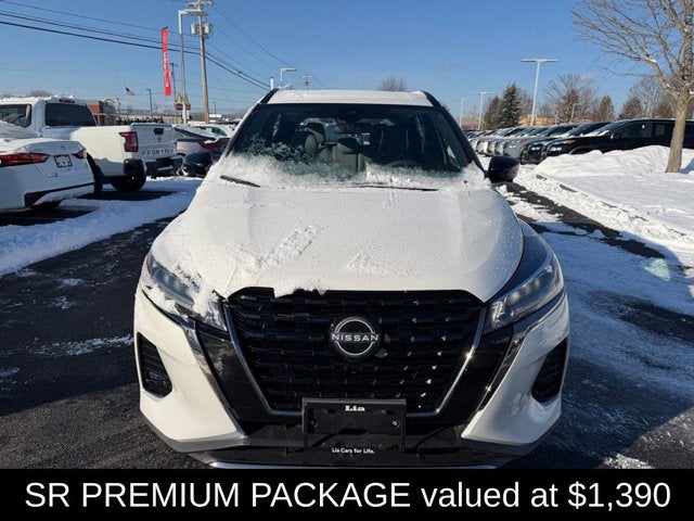 2024 Nissan Kicks SR