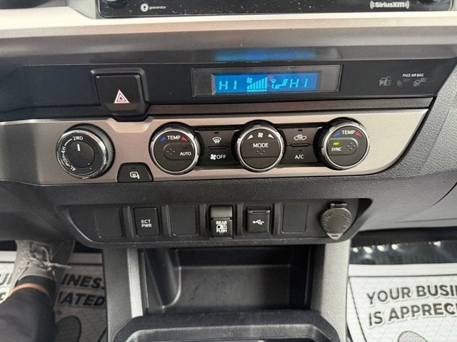 2022 Toyota Tacoma 4WD SR5