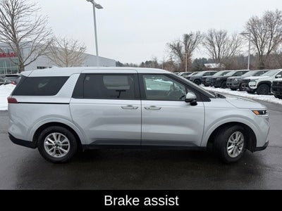 2022 Kia Carnival LXS