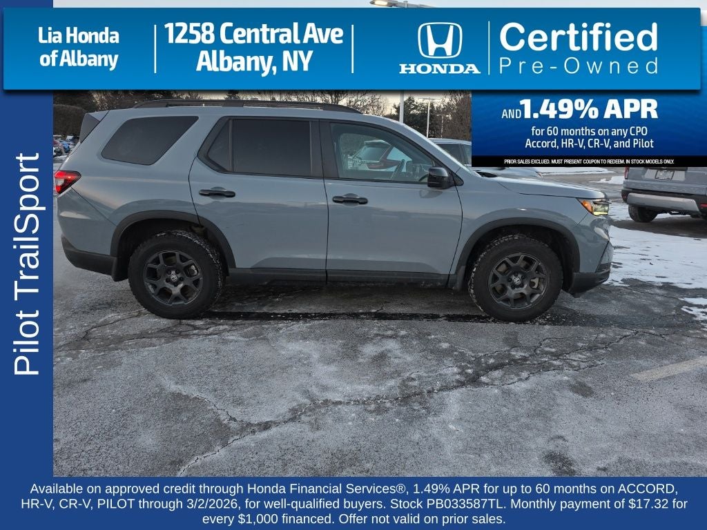 2023 Honda Pilot TrailSport