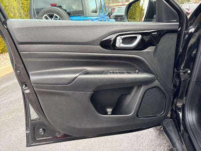 2023 Jeep Compass Altitude