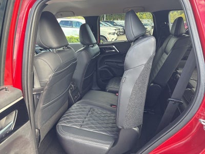 2023 Mitsubishi Outlander PHEV SEL