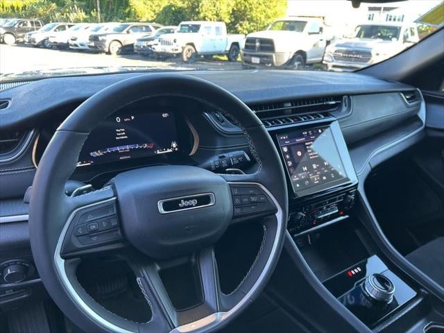 2024 Jeep Grand Cherokee L Altitude