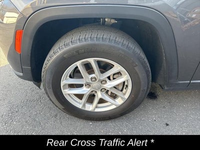 2022 Jeep Grand Cherokee L Laredo