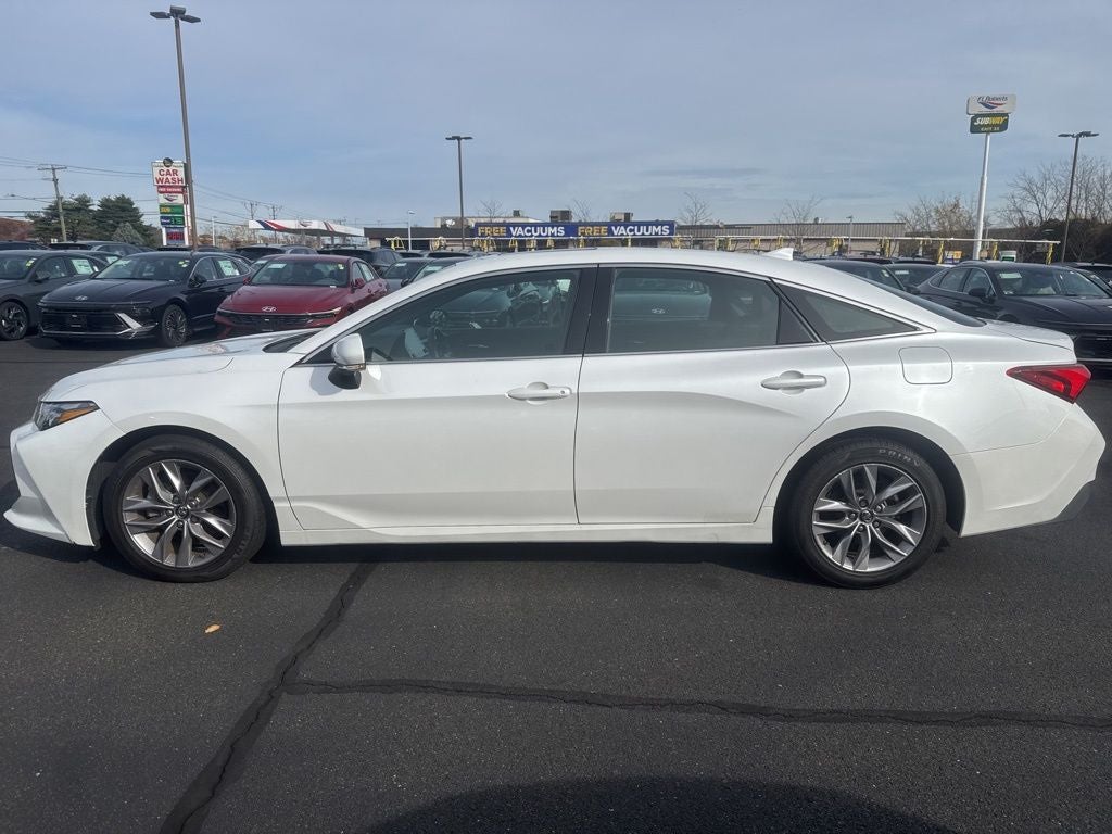 2019 Toyota Avalon XLE