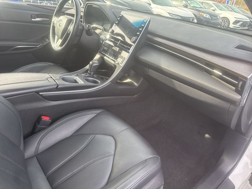 2019 Toyota Avalon XLE