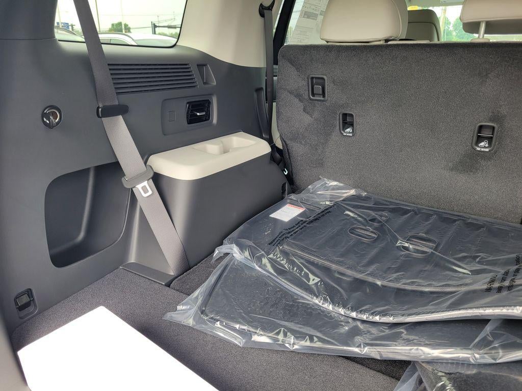 2025 Hyundai SANTA FE HYBRID SEL