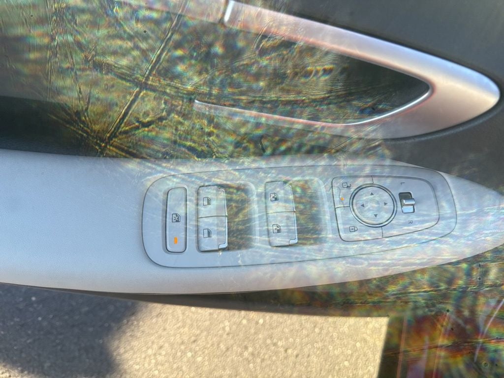 2024 Hyundai SONATA HYBRID SEL