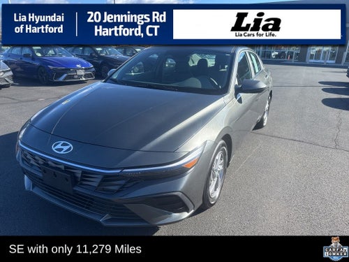 2024 Hyundai ELANTRA SE