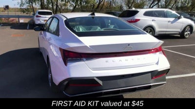 2026 Hyundai ELANTRA SE