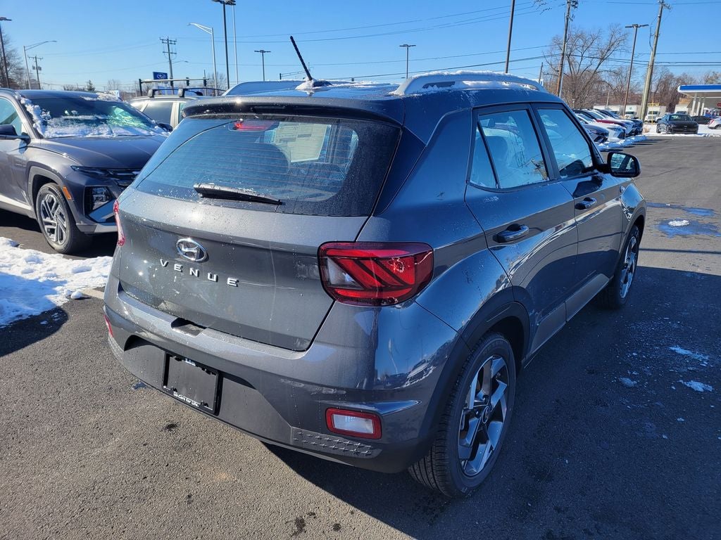 2026 Hyundai VENUE SEL