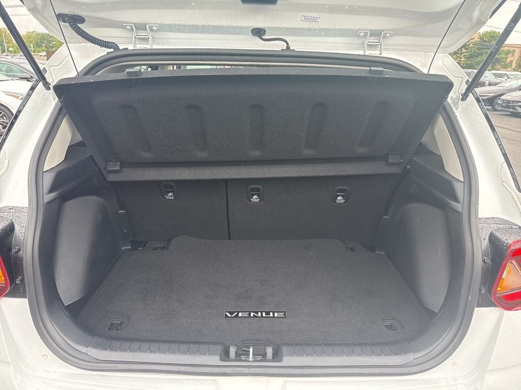 2024 Hyundai VENUE SEL