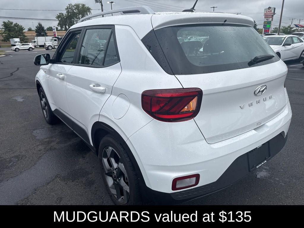 2024 Hyundai VENUE SEL