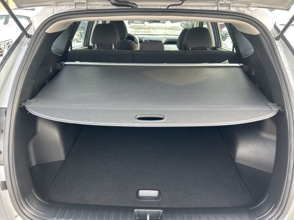 2023 Hyundai TUCSON SE