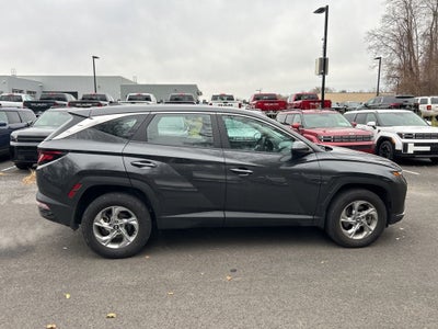 2023 Hyundai TUCSON SE