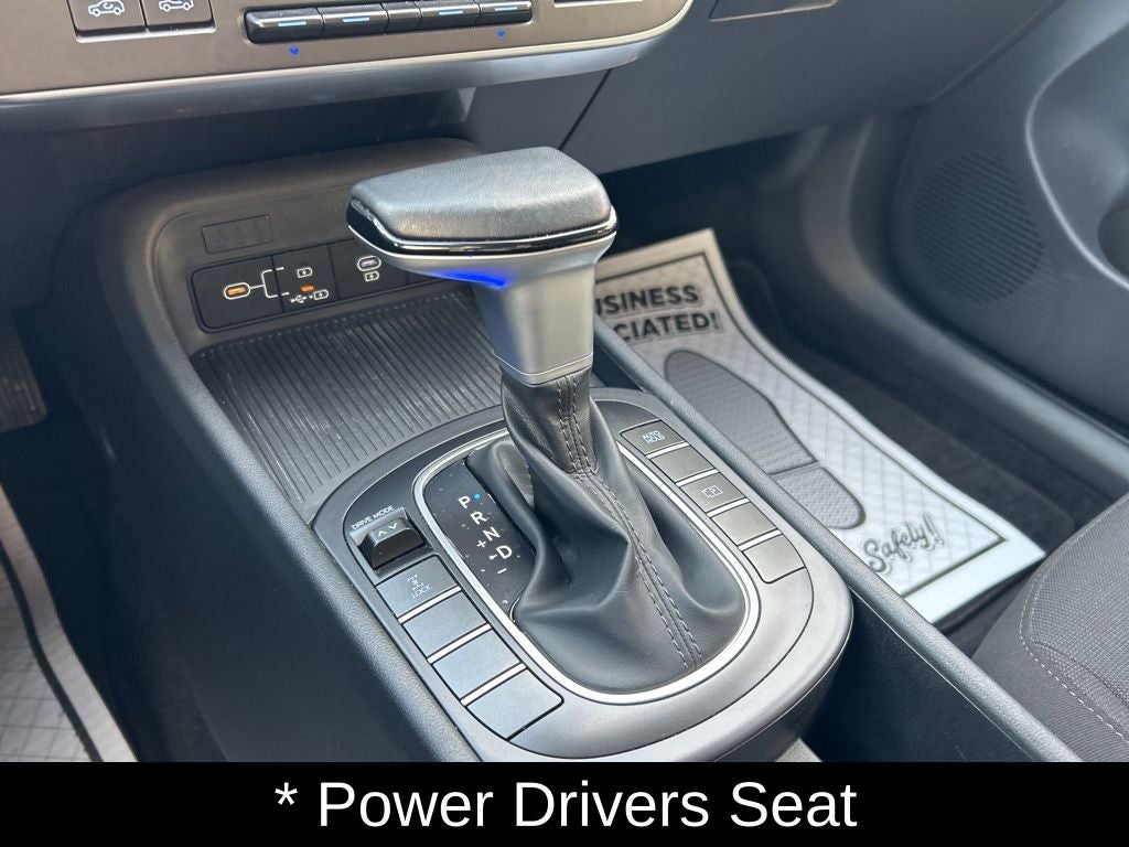 2024 Hyundai KONA SEL