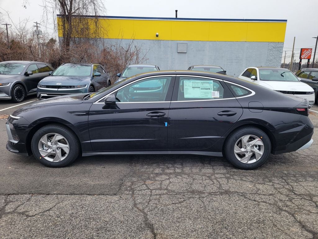 2026 Hyundai SONATA SE