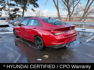 2023 Hyundai ELANTRA SEL