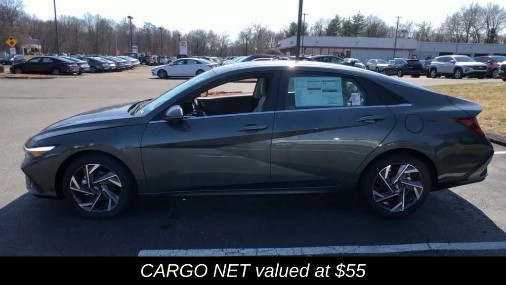 2025 Hyundai ELANTRA Limited