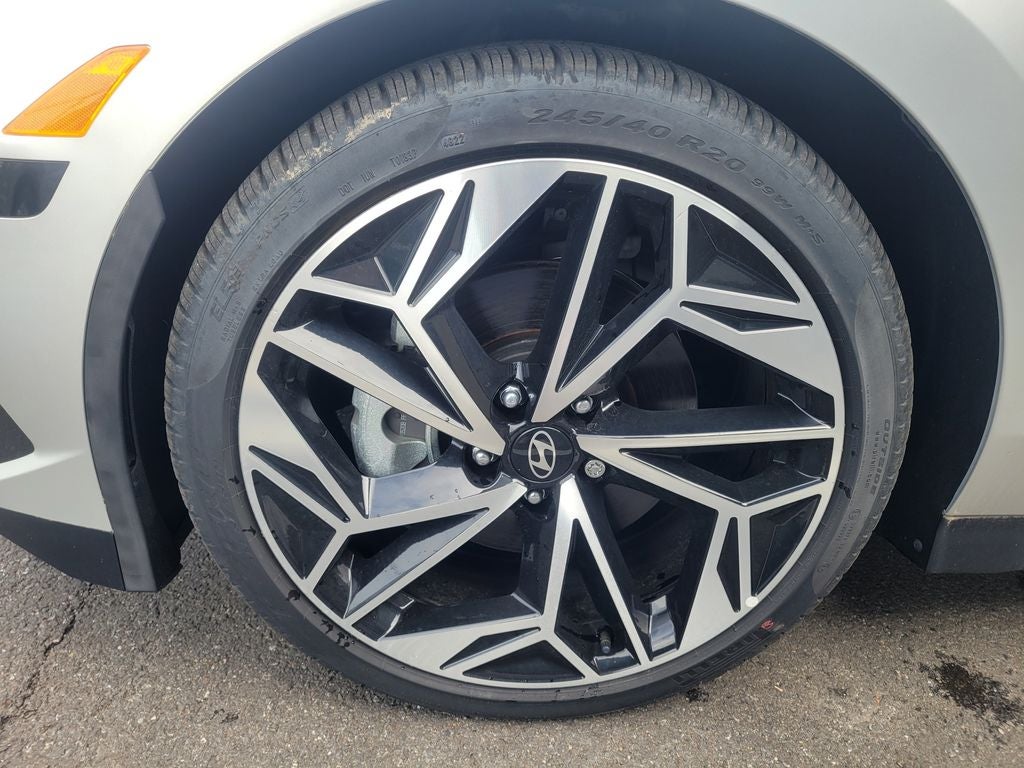 2023 Hyundai IONIQ 6 SEL