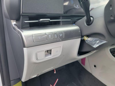 2026 Hyundai KONA SE AWD