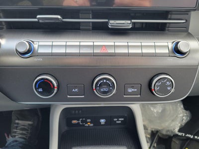 2026 Hyundai KONA SE AWD