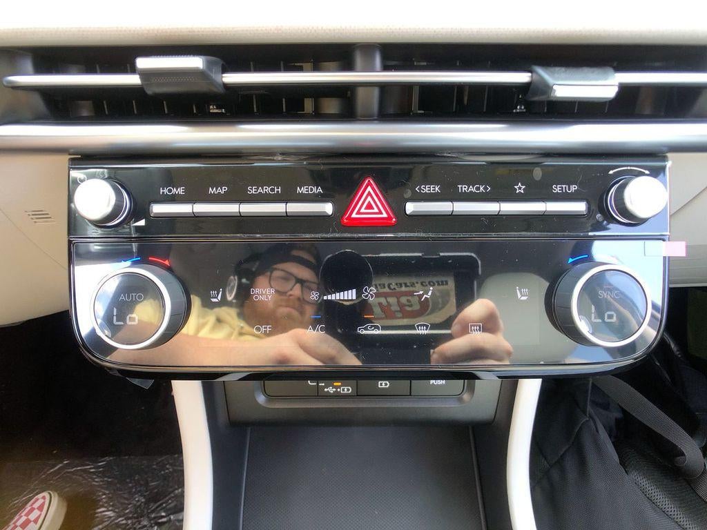 2025 Hyundai TUCSON HYBRID SEL Convenience