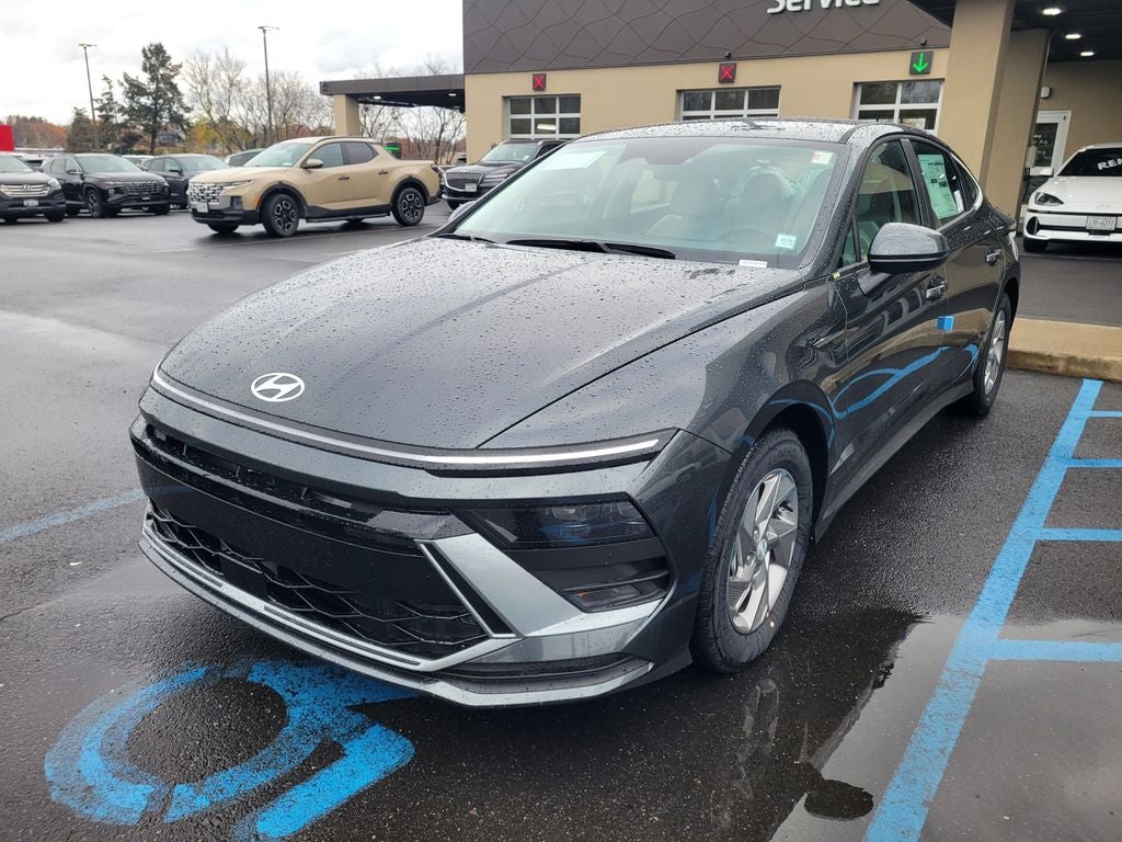 2026 Hyundai SONATA SE