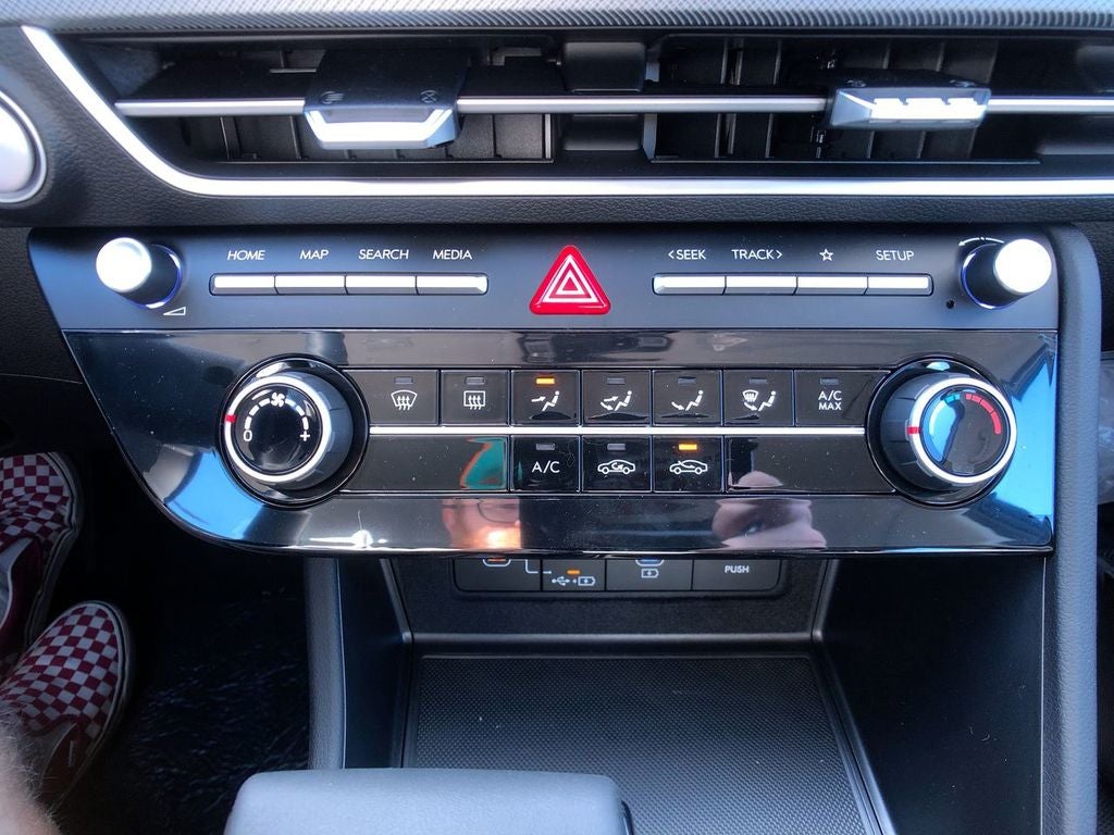 2025 Hyundai SONATA SE