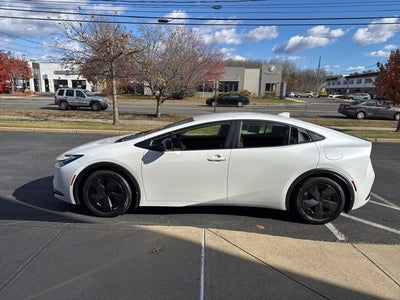 2024 Toyota Prius Prime SE