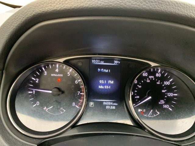 2016 Nissan Rogue SV